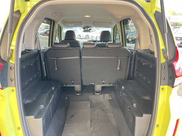 ホンダ フリード＋ G ホンダセンシング 愛知県 2017(平29)年 4.3万km シトロンドロップ ホンダセンシング/純正ナビ/両側パワースライドドア/レーダークルーズコントロール/純正アルミホイール/LEDヘッドライト/レーンキープアシスト/ドライブレコーダー/衝突軽減システム/フルセグ/CD DVD/Bluetooth/ステアリングスイッチ/スマートキー/プッシュスタート