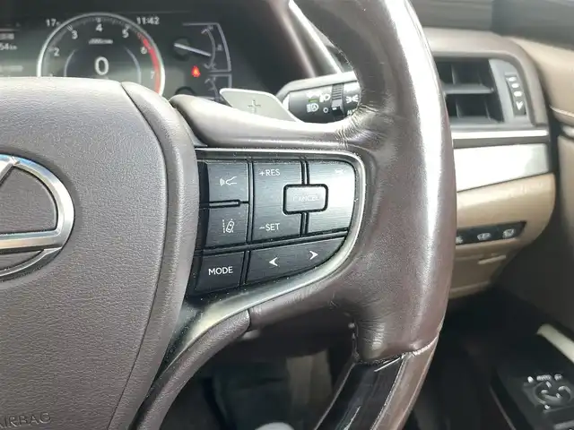 レクサス ＥＳ 300h バージョンL 宮崎県 2018(平30)年 7.1万km ソニックチタニウム 純正ナビ/　AM FM CD DVD　TV　BT/全方位カメラ/レクサスセーフティーセンス/　・プリクラッシュセーフティー/　・レーンディパーチャーアラート/　・オートマチックハイビーム/レザーシート/シートヒーター/シートクーラー/ステアリングヒーター/サンルーフ/デジタルインナーミラー/ETC車載器/純正アルミ/LED3眼ヘッドライト/ウィンカーミラー/スマートキー/プッシュスタート