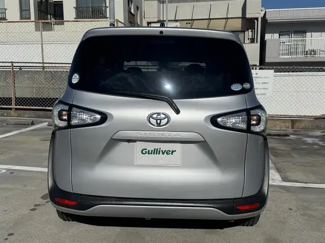 トヨタ シエンタ X 広島県 2017(平29)年 9.8万km シルバーM ワンオーナー/セーフティーセンスC/・プリクラッシュセーフティーシステム/・レーンディパーチャーアラート/・オートマチックハイビーム/・先行車発信告知機能/・オプティトロンメーター/・ステアリングスイッチ/純正ディーラーオプションナビ/・フルセグTV/・Bluetooth/ビルトインETC/ドライブレコーダー(HDR-201G)/アイドリングストップ/スペアキーあり