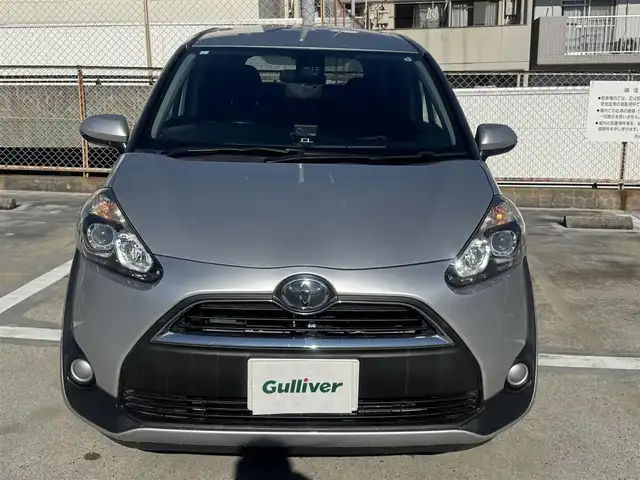 トヨタ シエンタ X 広島県 2017(平29)年 9.8万km シルバーM ワンオーナー/セーフティーセンスC/・プリクラッシュセーフティーシステム/・レーンディパーチャーアラート/・オートマチックハイビーム/・先行車発信告知機能/・オプティトロンメーター/・ステアリングスイッチ/純正ディーラーオプションナビ/・フルセグTV/・Bluetooth/ビルトインETC/ドライブレコーダー(HDR-201G)/アイドリングストップ/スペアキーあり