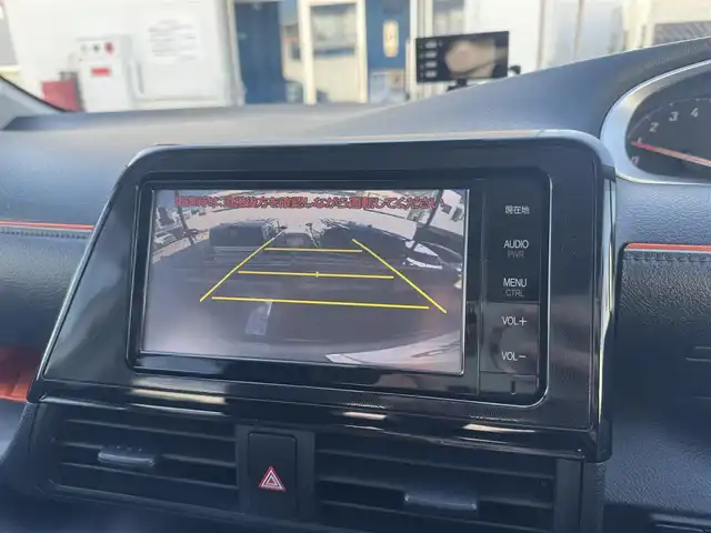 トヨタ シエンタ X 広島県 2017(平29)年 9.8万km シルバーM ワンオーナー/セーフティーセンスC/・プリクラッシュセーフティーシステム/・レーンディパーチャーアラート/・オートマチックハイビーム/・先行車発信告知機能/・オプティトロンメーター/・ステアリングスイッチ/純正ディーラーオプションナビ/・フルセグTV/・Bluetooth/ビルトインETC/ドライブレコーダー(HDR-201G)/アイドリングストップ/スペアキーあり