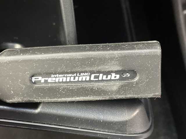 ホンダ フィット G 群馬県 2012(平24)年 1.3万km ピュアブルーメタリック 禁煙車　純正７インチナビ　盗難防止装置　ビルトインＥＴＣ　バックカメラ　ステアリングスイッチ　電動格納ミラー　パワーウィンドウ　オートエアコン　オートライト　スマートキー　ＨＩＤライト　ＥＣＯＮモード