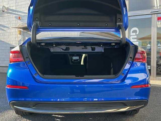 ホンダ インサイト EX・ブラックスタイル 埼玉県 2019(令1)年 3.8万km プレミアムクリスタルブルークリスタル ワンオーナー/純正ＳＤナビ/【CD/DVD/フルセグ/Bluetooth】/バックカメラ/レーダークルーズコントロール/ハーフレザーシート/シートヒーター/ETC/横滑り防止装置/保証書/取扱説明書/スペアキー