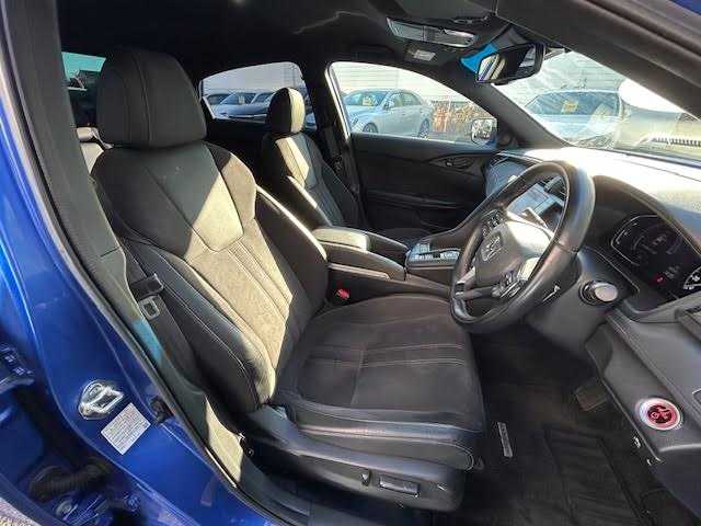 ホンダ インサイト EX・ブラックスタイル 埼玉県 2019(令1)年 3.8万km プレミアムクリスタルブルークリスタル ワンオーナー/純正ＳＤナビ/【CD/DVD/フルセグ/Bluetooth】/バックカメラ/レーダークルーズコントロール/ハーフレザーシート/シートヒーター/ETC/横滑り防止装置/保証書/取扱説明書/スペアキー