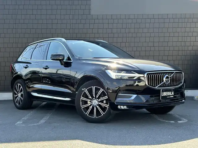 ボルボ ＸＣ６０ T5 AWD インスクリプション 埼玉県 2017(平29)年 5.4万km 黒 サンルーフ　/茶革シート　/純正ナビ　/全周囲カメラ　/ＨＵＤ　/ＢＳＭ　　/Ｂｏｗｅｒｓ＆Ｗｉｌｋｉｎｓ　/Ａｐｐｌｅｃａｒｐｌａｙ　/ＡＣＣ　/シートヒーター　/パワーシート　/電動リアゲート　/フルセグＴＶ　/Bluetooth接続