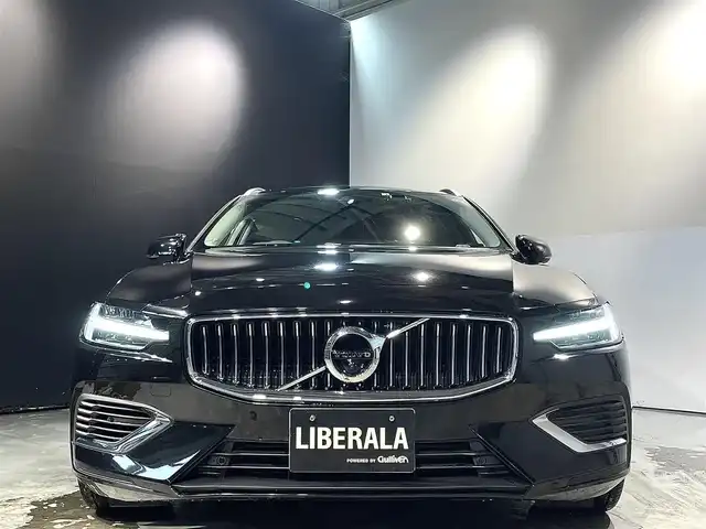 ボルボ Ｖ６０ リチャージPHV T6 AWD インスクリプション 道央・札幌 2022(令4)年 4.7万km オニキスブラックP クライメートpkg/　・ステアリングホイール・ヒーター/　・リアシートヒーター/チルトアップ機構付電動パノラマ・ガラス・サンルーフ/harman/kardonプレミアムサウンド・オーディオシステム/ACC/City Safety（衝突回避・被害軽減ブレーキシステム）/オンカミング・レーン・ミティゲーション/LKA（レーンキーピングエイド）/パイロットアシスト/ステアリングアシスト付BLIS/パークアシストパイロット/フルアクティブハイビーム/パワーシート（D/N）/Apple Car Play/HUD/シートヒーター（ALL）/ベンチレーション（D/N）/パワーテールゲート/ETC