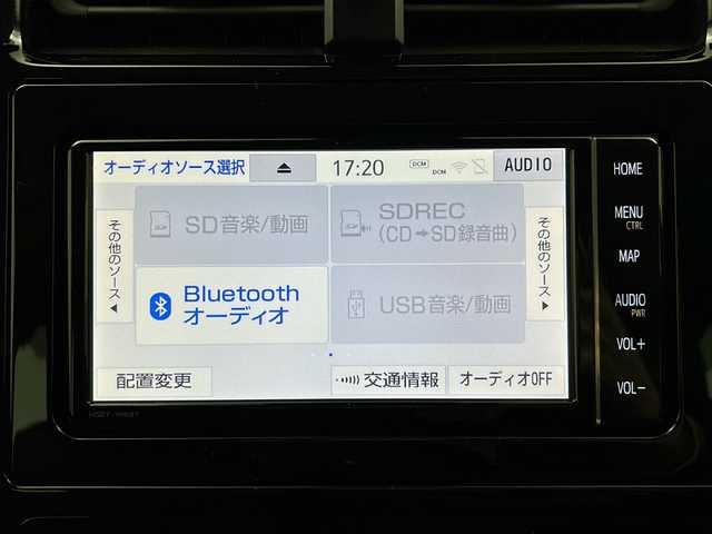 トヨタ プリウス Sツーリングセレクション 三重県 2020(令2)年 4.9万km グレーメタリック 純正SDナビ：NSZT-W68T/【CD/DVD/SD/Bluetooth】/地デジ対応テレビ/ＨＤＭＩ　/バックカメラ /社外デイライト付きエアロ/トヨタセーフティセンス　　/レーダークルーズコントロール　/黒合皮レザー　/前席シートヒーター　/革巻きステア/リモコン/ＬＥＤヘッドライト/オートライト/オートハイビーム　/前後クリアランスソナー　/ビルトイン2.0ＥＴＣ　/トノカバー有