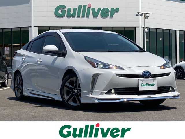 トヨタ プリウス A ツーリングセレクション 佐賀県 2020(令2)年 1万km プラチナホワイトパールマイカ モデリスタエアロ/純正9インチナビ/バックカメラ/トヨタセーフティセンス/・プリクラッシュセーフティ/・レーンディパーチャーアラート/・オートハイビーム/・アダプティブクルーズコントロール/パーキングアシスト/クリアランスソナー/リアクロストラフィックアラート/ブラインドスポットモニター/ヘッドアップディスプレイ/レザーシート/パワーシート/シートヒーター/ドライブレコーダー/プッシュスタート/スマートキー/LEDヘッドライト/フォグライト/純正アルミホイール