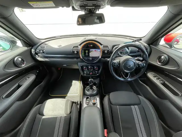 ＭＩＮＩ ＢＭＷ ミニ クラブマン クーパーSD 千葉県 2020(令2)年 4.6万km 緑Ⅱ ワンオーナー/純正８インチナビ/バックカメラ/ＬＥＤヘッドライト/オートライト/コーナーセンサー/純正１７インチアルミホイール/レーダークルーズコントロール/ＥＴＣ/プッシュスタート/スマートキー
