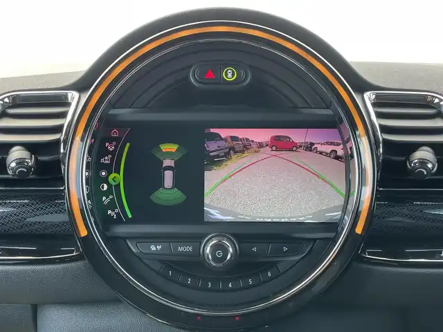 ＭＩＮＩ ＢＭＷ ミニ クラブマン クーパーSD 千葉県 2020(令2)年 4.6万km 緑Ⅱ ワンオーナー/純正８インチナビ/バックカメラ/ＬＥＤヘッドライト/オートライト/コーナーセンサー/純正１７インチアルミホイール/レーダークルーズコントロール/ＥＴＣ/プッシュスタート/スマートキー