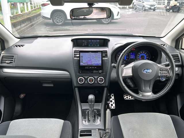 スバル インプレッサ ＸＶ ハイブリッド 2．0i－L アイサイト 茨城県 2014(平26)年 10.6万km デザートカーキ ４WD/社外ナビゲーション/Bluetooth/フルセグTV/バックカメラ/アイサイト/レーダークルーズコントロール/横滑り防止装置/衝突被害軽減システム/プッシュスタート/スマートキー/ETC/純正17インチAW/運転席パワーシート/オートライト/HIDヘッドライト/保証書、取扱説明書