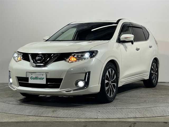 日産 エクストレイル モード・プレミア 大阪府 2016(平28)年 5.1万km ブリリアントホワイトパール 純正SDナビ（CD/DVD/Bluetooth）/フルセグTV/バックカメラ/社外フリップダウンモニター/純正ドライブレコーダー/衝突被害軽減システム/コーナーセンサー/シートヒーター/アイドリングストップ/プッシュスタート/LEDヘッドライト/フォグランプ/ETC/オートライト
