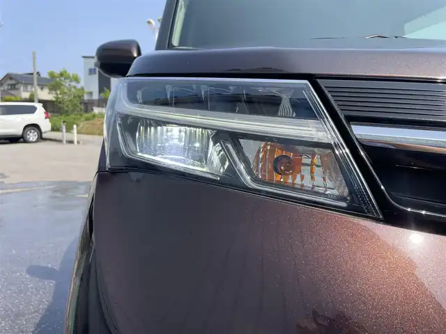 トヨタ タンク 富山県 2019(令1)年 7.3万km プラムブラウンパールクリスタルシャイン ４WD/両側パワースライドドア/純正ナビ/フルセグTV/Bluetooth/DVD再生/ETC/スマートキー/コーナーセンサー/LEDオートライト/LEDフォグライト/ビルトインETC/クルーズコントロール/ステアリングスイッチ/衝突軽減ブレーキ/レーンディパーチャーアラート/オートマチックハイビーム