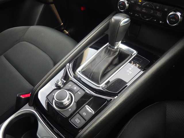 マツダ ＣＸ－５ XD プロアクティブ 千葉県 2017(平29)年 6.2万km スノーフレイクホワイトパールマイカ スマートシティブレーキサポート/ブラインドスポットモニタリング/レーンキープ・アシスト・システム/アクティブ・ドライビング・ディスプレイ/AUTO　EXEサスペンション/純正SDナビ/地デジTV/【DVD/CD再生機能　Bluetooth接続】/バックカメラ/ドライブレコーダー/革巻きステアリング/ETC/LEDヘッドライト/フォグライト/ウインカーミラー/コーナーセンサー/純正19インチアルミホイル/社外マフラー/サイド/カーテンエアバッグ/アドバンストキーレスエントリー