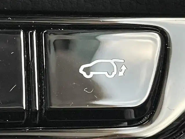 レクサス ＮＸ 350h Fスポーツ 群馬県 2022(令4)年 9.4万km ヒートブルーコントラストレイヤリング レクサスセーフティーシステム/・プリクラッシュ/・クリアランスソナー/・ブラインドスポット/・レーンディパーチャー/・デジタルインナーミラー/・クルーズコントロール/・オートライト/・オートマチックハイビーム/・横滑り防止/・パノラミックビューモニター/・SOSコール/純正14インチナビ/・AM/FM/フルセグTV/・Bluetooth/USB/シートメモリー/パワーシート前席/シートヒーター前席/エアシート前席/パワーバックドア/ハンドルヒーター/サンルーフ/ヒーターミラー/ＥＴＣ2.0/純正フルエアロ/純正ドラレコ/LEDヘッドライト/スマートキー/プッシュスタート