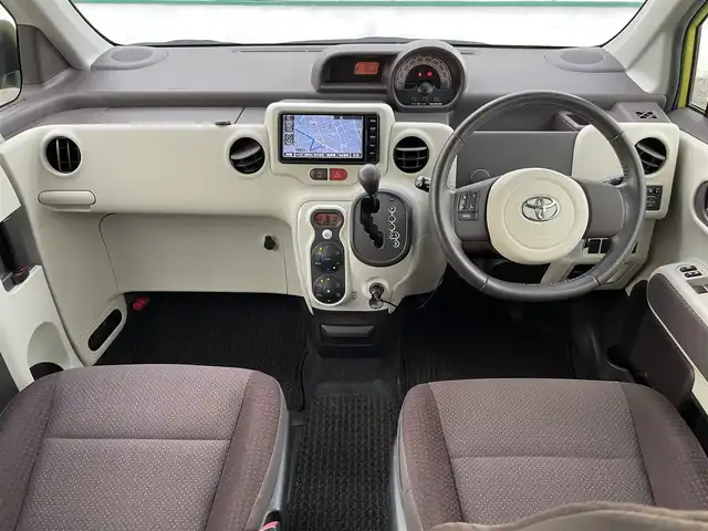 トヨタ スペイド G 山梨県 2015(平27)年 5.5万km シトラスマイカメタリック 純正SDナビ(NSZT-W64)/純正CD/DVD/Bluetooth接続/フルセグTV/バックカメラ/ETC/ドライブレコーダー/運転席シートヒーター/ISOFIX/サイドバイザー/スペアキー1本/保証書