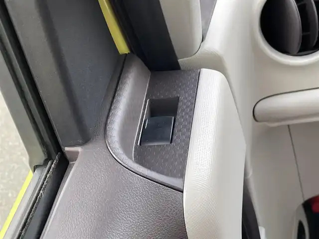 トヨタ スペイド G 山梨県 2015(平27)年 5.5万km シトラスマイカメタリック 純正SDナビ(NSZT-W64)/純正CD/DVD/Bluetooth接続/フルセグTV/バックカメラ/ETC/ドライブレコーダー/運転席シートヒーター/ISOFIX/サイドバイザー/スペアキー1本/保証書