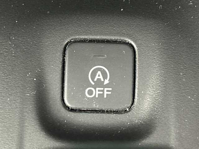 ホンダ ヴェゼル X 愛知県 2015(平27)年 7.4万km アラバスターシルバーメタリック 禁煙車/7インチナビ/（ＤＶＤ/ＣＤ/フルセグTV/Bluetooth/ＡＭ/ＦＭ）/バックカメラ/純正リアスポイラー/シティブレーキアクティブシステム/ＥＴＣ/純正１６インチアルミホイール/横滑り防止装置/アイドリングストップ/プシュスタート/スマートキー/LEDヘッドライト/フロントフォグランプ/電動格納ミラー/純正フロアマット