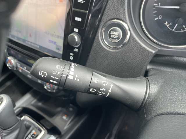 日産 エクストレイル 20Xi 愛知県 2021(令3)年 3.2万km ダークメタルグレー プロパイロット/純正9型ナビ/全方位カメラ/両側パワースライドドア/レーダークルーズコントロール/バックカメラ/シートヒーター全席/電動リアゲート/パワーシート/コーナーセンサー/純正アルミホイール/ルーフレール/LEDヘッドライト/インテリジェントミラー/ドライブレコーダー/ETC/衝突軽減システム/フルセグ/CD DVD/Bluetooth/ステアリングスイッチ/スマートキー/プッシュスタート