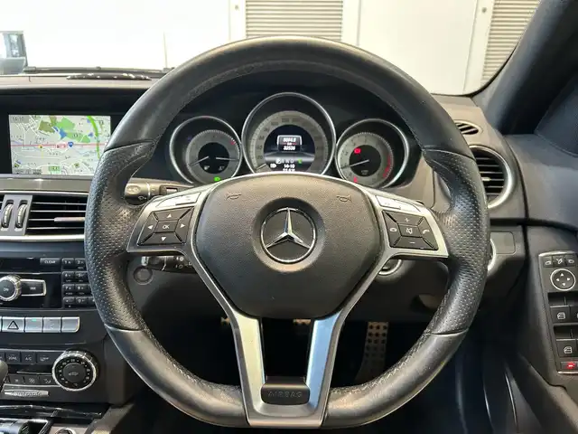 メルセデス・ベンツ Ｃ２００ ブルーエフィシェンシーW AVG 大阪府 2012(平24)年 3.3万km イリジウムシルバー 純正ナビ/TV/バックカメラ/純正17インチAW/HIDヘッドライト/クルコン/クリアランスソナー/パドルシフト/ハーフレザー/メモリ付きパワーシート/ルーフレール