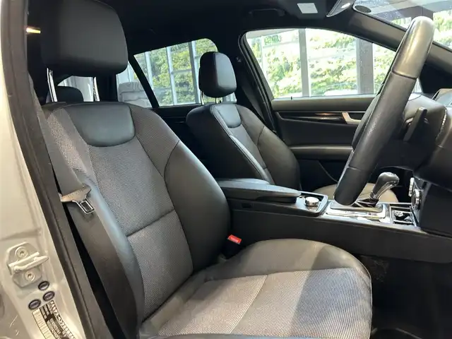 メルセデス・ベンツ Ｃ２００ ブルーエフィシェンシーW AVG 大阪府 2012(平24)年 3.3万km イリジウムシルバー 純正ナビ/TV/バックカメラ/純正17インチAW/HIDヘッドライト/クルコン/クリアランスソナー/パドルシフト/ハーフレザー/メモリ付きパワーシート/ルーフレール