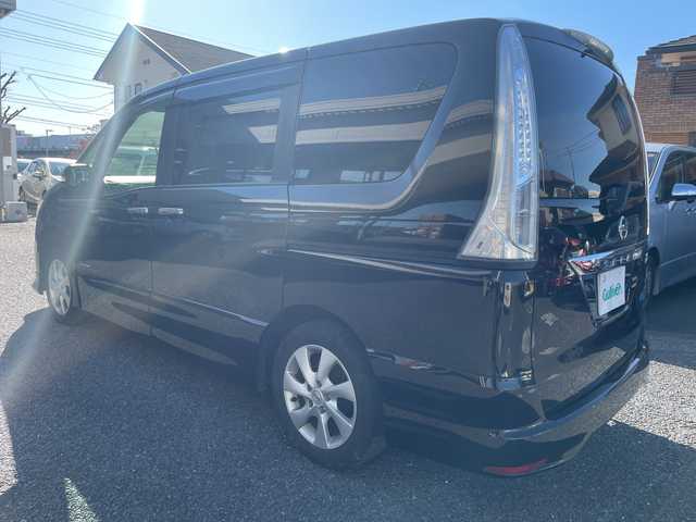 日産 セレナ ハイウェイS G Sハイブリッド 茨城県 2013(平25)年 12.1万km スーパーブラック HDDナビ/地デジテレビ/DVD/CD/FM/AM/BlueTooth接続/フリップダウンモニター/クルーズコントロール/両側パワースライドドア/ETC/バックカメラ/オートライト/電動格納ミラー/プッシュスタート/純正フロアマット