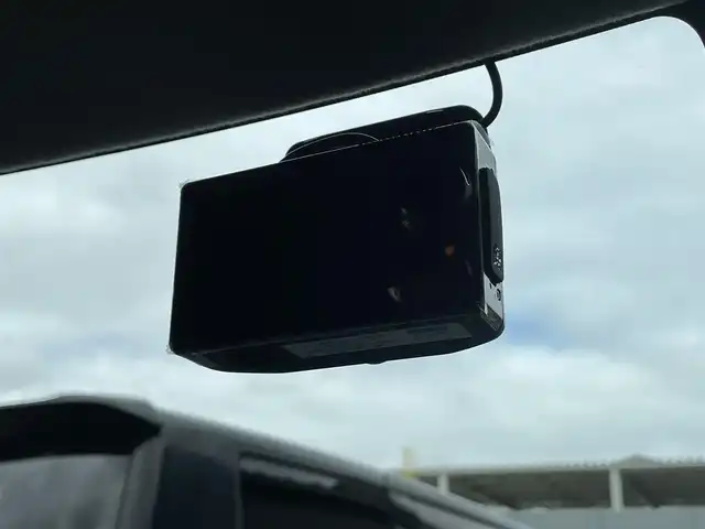 スズキ ハスラー Jスタイル ターボ 滋賀県 2023(令5)年 0.8万km デニムブルー ガンメタリック 2トーン 社外ディスプレイオーディオ/（Bluetooth/CD/DVD/USB）/追従クルーズコントロール/バックカメラ/シートヒーター/ルーフレール/コーナーセンサー/LEDヘッドライト/オートライト/オートハイビーム/純正１５AW/スマートキー/ETC