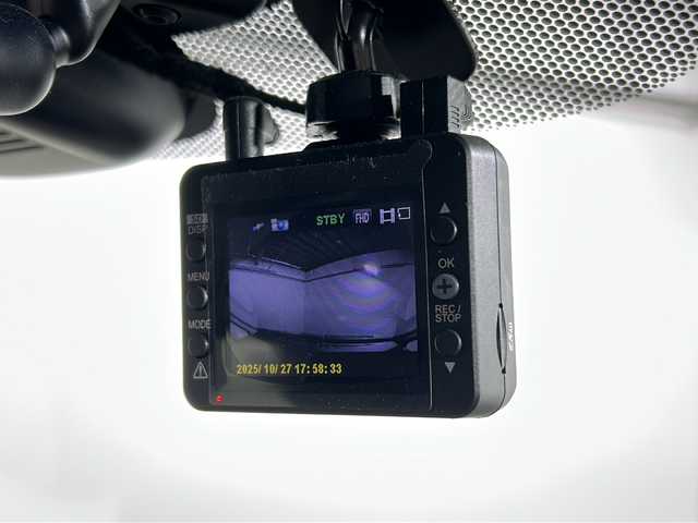 ホンダ フリード ハイブリット G ホンダセンシング 広島県 2021(令3)年 6.4万km ミッドナイトブルービームM 禁煙車/ホンダセンシング/・衝突軽減ブレーキ/・追従式クルーズコントロール/・LKAS/コーナーセンサー/純正9型ナビ（VXM-217VFNi)/・フルセグ/CD/DVD/Bluetooth/SD/REC//HDMI/USB/バックカメラ/両側パワースライドドア/オートリトラミラー/LEDヘッドライト＋アクティブコーナリングライト/Cパッケージ/・ロールサンシェード/・シートヒーター/・コンフォートビューパッケージ/・プラズマクラスターエアコン/前後ドライブレコーダー（ユピテル）/ETC/純正ドアバイザー/社外17インチアルミホイール