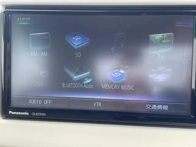 スズキ ラパン X 三重県 2021(令3)年 6万km アーバンブラウンパールメタリック ストラーダメモリナビ/　＊フルセグテレビ/Bluetooth/バックカメラ/セーフティサポート/HIDヘッドランプ/オートライト/ボディ同色電動オート格納ドアミラー/155/65R14タイヤ/　＊14インチアルミホイール/オートエアコン/ナノイー/エコクール/革巻ステアリングホイール/ステアリングスイッチ/シートヒーター（運転席/助手席）/照明付バニティミラー（運転席/助手席）/キーレス/プッシュスタート