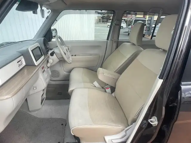 スズキ ラパン X 三重県 2021(令3)年 6万km アーバンブラウンパールメタリック ストラーダメモリナビ/　＊フルセグテレビ/Bluetooth/バックカメラ/セーフティサポート/HIDヘッドランプ/オートライト/ボディ同色電動オート格納ドアミラー/155/65R14タイヤ/　＊14インチアルミホイール/オートエアコン/ナノイー/エコクール/革巻ステアリングホイール/ステアリングスイッチ/シートヒーター（運転席/助手席）/照明付バニティミラー（運転席/助手席）/キーレス/プッシュスタート