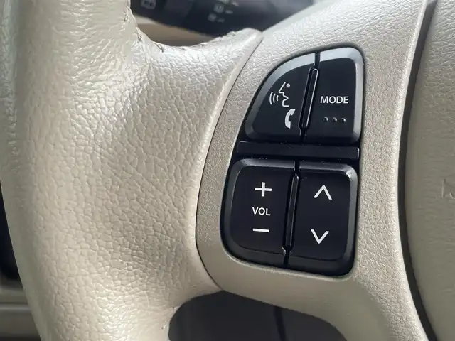 スズキ ラパン X 三重県 2021(令3)年 6万km アーバンブラウンパールメタリック ストラーダメモリナビ/　＊フルセグテレビ/Bluetooth/バックカメラ/セーフティサポート/HIDヘッドランプ/オートライト/ボディ同色電動オート格納ドアミラー/155/65R14タイヤ/　＊14インチアルミホイール/オートエアコン/ナノイー/エコクール/革巻ステアリングホイール/ステアリングスイッチ/シートヒーター（運転席/助手席）/照明付バニティミラー（運転席/助手席）/キーレス/プッシュスタート