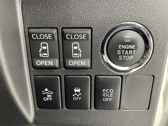 ダイハツ タント カスタム X SAⅡ 富山県 2015(平27)年 7.8万km パールホワイトⅢ 福祉車両/社外SDナビ(CN-HE01D)/(AM/FM/CD/DVD/BT/ipod)/フルセグTV/バックカメラ/衝突軽減システム/クリアランスソナー/レーンキープアシスト/盗難防止装置/横滑り防止装置/両側パワースライドドア/ドライブレコーダー前方/ETC/社外AW付き冬タイヤ4本車載/フロアマット純正/ベンチシート/ドアバイザー/オートライト/フォグランプ/LEDライト/スマートキー×2/取扱説明書/保証書