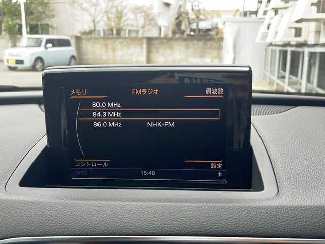 アウディ Ｑ３ 2．0 TFSI クワトロ 青森県 2012(平24)年 13.8万km 黒 ・4WD/・ターボ/・純正HDDナビ/(DVD/CD/フルセグTV)/・バックカメラ/・プッシュスタート/・革巻きステア/ノブ/・ステアリングスイッチ/・前後コーナーセンサー/・キセノンヘッドライト/・オートライト/・ヘットライトウオッシャー/・フォグランプ/・電動格納ミラー/・ミラーヒーター/・純正18インチアルミホイール/・シルバールーフレール/・ウインカーミラー/・W/サイド/カーテンエアバッグ/・ABS/・キーレス/・取説