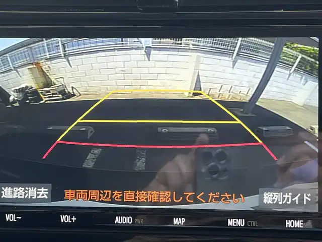 トヨタ プリウス S 大阪府 2019(平31)年 3.5万km アティチュードブラックマイカ 純正9インチナビ・フルセグTV・CD・/　　DVD・SD・Bluetooth/トヨタセーフティセンス/スマートキー2個/ビルトインＥＴＣ/バックカメラ/ステアリングスイッチ/LEDオートヘッドライト/純正ドライブレコーダー/電動格納ウインカーミラー/レーダークルーズコントロール/純正15インチアルミホイール