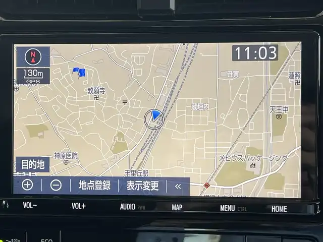 トヨタ プリウス S 大阪府 2019(平31)年 3.5万km アティチュードブラックマイカ 純正9インチナビ・フルセグTV・CD・/　　DVD・SD・Bluetooth/トヨタセーフティセンス/スマートキー2個/ビルトインＥＴＣ/バックカメラ/ステアリングスイッチ/LEDオートヘッドライト/純正ドライブレコーダー/電動格納ウインカーミラー/レーダークルーズコントロール/純正15インチアルミホイール