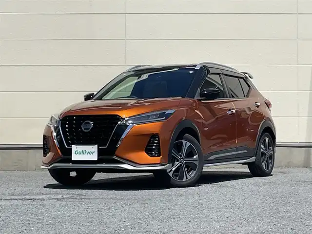 日産 キックス X ツートーンインテリアED 茨城県 2020(令2)年 3.2万km プレミアムホライズンオレンジ/ピュアブラック 2トーン 革巻きステアリング/ステアリングヒーター/ステアリングスイッチ/純正９インチナビ/プロパイロット/デジタルインナーミラー/アラウンドビューモニター/革シート/シートヒーター/LEDヘッドライト/電子式パーキング/純正ドライブレコーダー/ETC/衝突軽減ブレーキ