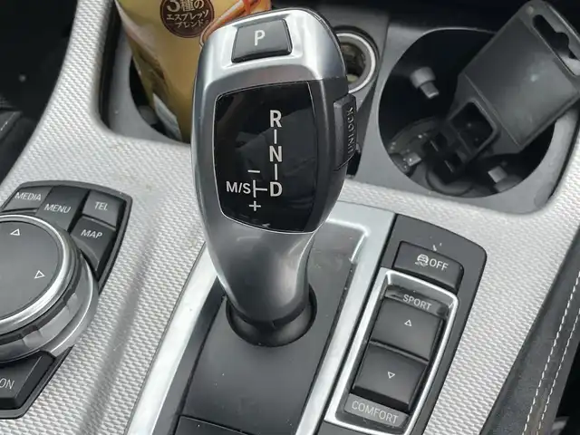 ＢＭＷ ５２３ｄ Mスポーツ 千葉県 2015(平27)年 9.9万km アルピンホワイトⅢ ユーザー買取車両/純正ナビ/・BT/DVD/CD/USB/バックカメラ/クリアランスソナー/ステアリングスイッチ/パドルシフト/ETC2.0/HIDヘッドライト/オートライト/フォグライト/バックフォグ/スマートキー/プッシュスタート/電動パーキングブレーキ