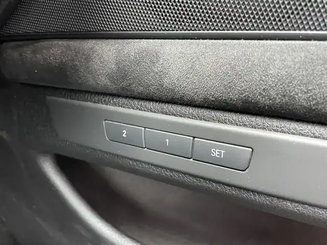 ＢＭＷ ５２３ｄ Mスポーツ 千葉県 2015(平27)年 9.9万km アルピンホワイトⅢ ユーザー買取車両/純正ナビ/・BT/DVD/CD/USB/バックカメラ/クリアランスソナー/ステアリングスイッチ/パドルシフト/ETC2.0/HIDヘッドライト/オートライト/フォグライト/バックフォグ/スマートキー/プッシュスタート/電動パーキングブレーキ