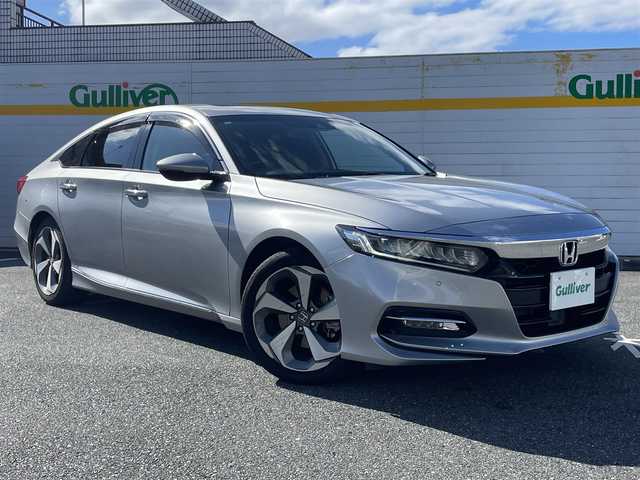ホンダ アコード EX 埼玉県 2021(令3)年 4.8万km ルナシルバーM 純正ナビ/USB接続/ワイアレス充電/ACC（レーダークルコン）/HUD/レザーシート/サンルーフ/バックカメラ/ETC/パワーシート/スペアキーあり