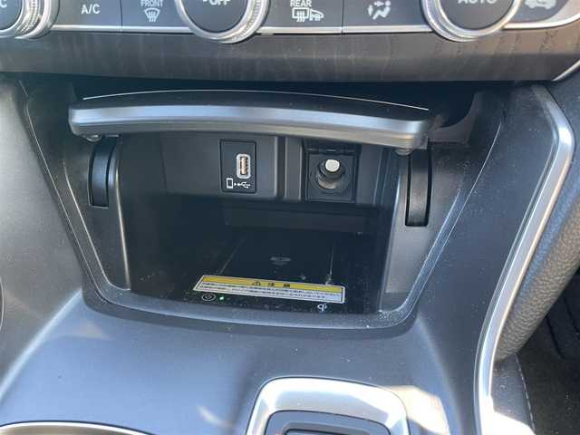 ホンダ アコード EX 埼玉県 2021(令3)年 4.8万km ルナシルバーM 純正ナビ/USB接続/ワイアレス充電/ACC（レーダークルコン）/HUD/レザーシート/サンルーフ/バックカメラ/ETC/パワーシート/スペアキーあり