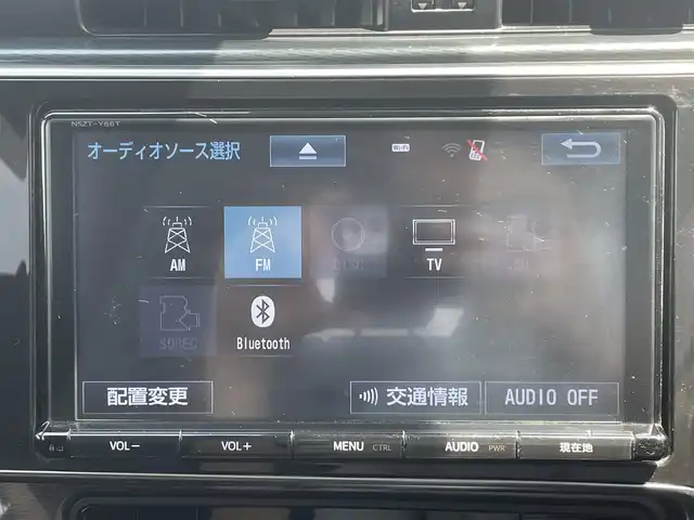 トヨタ オーリス RS 愛知県 2016(平28)年 5.1万km ブラックマイカ ・純正SDメモリーナビ/・バックカメラ/・フルセグTV/・CD/DVD再生/・ETC2.0/・ミュージックサーバー（SD録音）/・Bluetooth/USB/HDMI接続/・純正フロアマット/・純正17インチアルミホイール/・LEDヘッドライト/・衝突軽減ブレーキ/・レーンキープアシスト/・横滑り防止装置/・スマートキー/・プッシュスタート