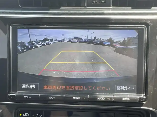 トヨタ オーリス RS 愛知県 2016(平28)年 5.1万km ブラックマイカ ・純正SDメモリーナビ/・バックカメラ/・フルセグTV/・CD/DVD再生/・ETC2.0/・ミュージックサーバー（SD録音）/・Bluetooth/USB/HDMI接続/・純正フロアマット/・純正17インチアルミホイール/・LEDヘッドライト/・衝突軽減ブレーキ/・レーンキープアシスト/・横滑り防止装置/・スマートキー/・プッシュスタート