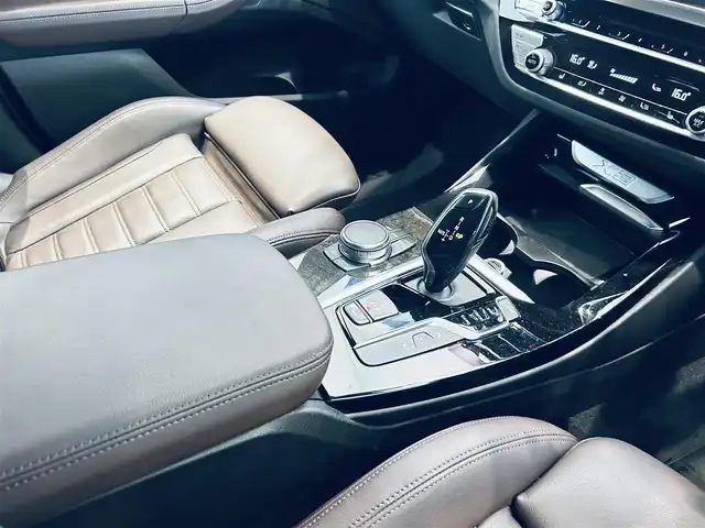 ＢＭＷ Ｘ３ xDrive20d Mスポーツ 大阪府 2019(平31)年 2.1万km 白 ハイラインP/インテリジェントセーフティ/ワンオーナー/ACC/HUD/ブラウンレザー/パワーシート/Dシートメモリ/シートヒーター/純正ナビ/TV/360度カメラ/純正19インチAW/LEDヘッドライト/電動リアゲート/ブラインドスポット/ワイヤレス充電