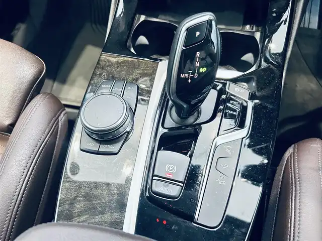 ＢＭＷ Ｘ３ xDrive20d Mスポーツ 大阪府 2019(平31)年 2.1万km 白 ハイラインP/インテリジェントセーフティ/ワンオーナー/ACC/HUD/ブラウンレザー/パワーシート/Dシートメモリ/シートヒーター/純正ナビ/TV/360度カメラ/純正19インチAW/LEDヘッドライト/電動リアゲート/ブラインドスポット/ワイヤレス充電