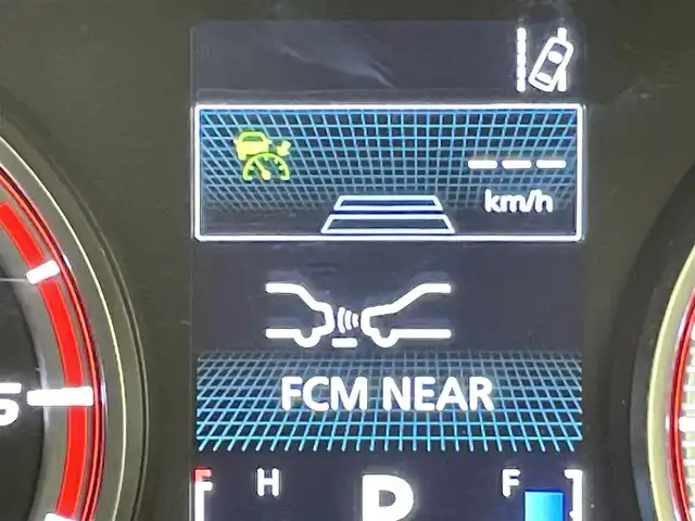 三菱 デリカＤ：５ ジャスパー 千葉県 2023(令5)年 1.3万km グラファイトグレーメタリック/ブラックマイカ 両側電動スライドドア/純正１０型ナビ/（CD＆DVD＆Bluetooth＆FM＆AM）/全方位モニター/ＥＴＣ　/全席シートカバー装着/パドルシフト/ハーフレザーシート　/電動パーキングブレーキ（オートホールド付き）/ステアリングヒーター　/シートヒーター　/衝突軽減ブレーキ/レーダークルーズコントロール/ステアリングスイッチ　/ＵＳＢポート/オートマチックハイビーム/電動格納サイドミラー/社外フロアマット/社外ドアバイザー