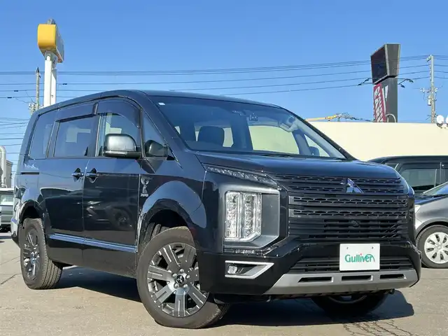 三菱 デリカＤ：５ ジャスパー 道東・釧路十勝 2023(令5)年 1.3万km グラファイトグレーメタリック/ブラックマイカ パートタイム４WD/純正ナビ/（CD/DVD/BT/ラジオ）/バックカメラ/全方位カメラ/両側パワースライドドア/パワーバックドア/アクティブクルーズコントロール/ステアリングスイッチ/ステアリングヒーター/パドルシフト/プッシュスタート/アイドリングストップ/スマートキー/ビルトインETC/ドライブレコーダー/パワーシート/シートヒーター/純正AW付夏タイヤ/オートブレーキホールド/横滑り防止装置/レーンキープアシスト/盗難防止装置/オートライト/オートハイビーム/衝突軽減システム