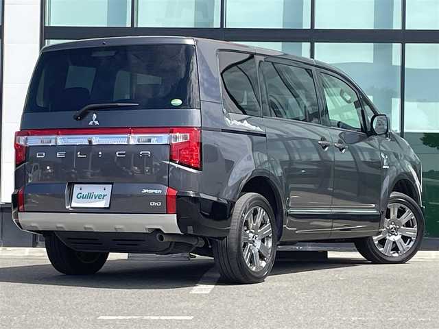 三菱 デリカＤ：５ ジャスパー 和歌山県 2021(令3)年 6.3万km アイガーグレーM/ダイヤモンドブラックマイカ 1オーナー/特別仕様車　/ジャスパー/社外ナビ /BT /フルセグ/ラジオ/USB/全方位カメラ/バックカメラ/ETC/両側パワースライドドア/e‐Assist/衝突被害軽減ブレーキシステム「FCM」/車線逸脱警報システム「LDW」/レーダークルーズコントロールシステム「ACC」/オートマチックハイビーム「AHB」/革巻きステアリング/パドルシフト/前後ドライブレコーダー/オートライト/社外フロアマット/純正アルミホイール/2列目チップアップシート/ハーフレザーシート/スマートキー×2/新車時保証書/取扱説明書