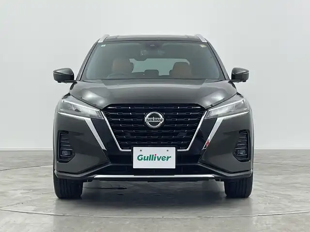 日産 キックス X ツートーンインテリアED 群馬県 2021(令3)年 4.4万km チタニウムカーキ プロパイロット　純正９型ナビ　フルセグＴＶ　全周囲カメラ デジタルインナーミラー シートヒーター　ステアリングヒーター　衝突被害軽減ブレーキ　レーンアシスト 前後ドラレコ　ＥＴＣ　スマートキー　禁煙