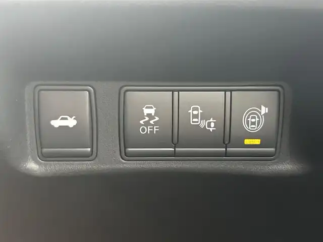 日産 フーガ ハイブリッド 福島県 2020(令2)年 3.7万km ダークブルー 純正ナビ/「TV・CD・FM・AM」/クルーズコントロール/レーンキープアシスト/前後ドライブレコーダー/ビルトインETC/アラウンドビューカメラ/バックカメラ/純正18インチアルミホイール/純正フロアマット/シートポジションメモリー/パワーシート/助手席オットマン機構/LEDヘッドライト