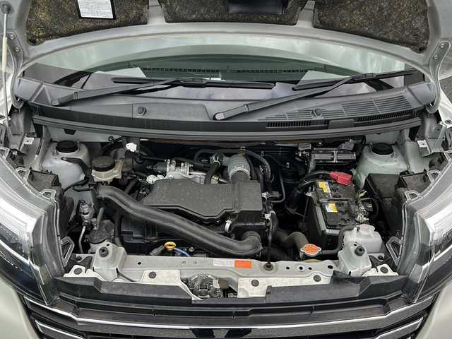トヨタ ルーミー カスタムG 大阪府 2021(令3)年 2.5万km パールホワイトⅢ ワンオーナー/両側パワースライドドア/レーダークルコン/マルチテレインモニター/コーナーセンサー/前席シートヒーター/純正9インチSDナビ/　CD.DVD.BT.フルセグTV/スマートキー×2/プッシュスタート/TZドライブレコーダー/ビルトインETC/純正フロアマット/保証書.取説